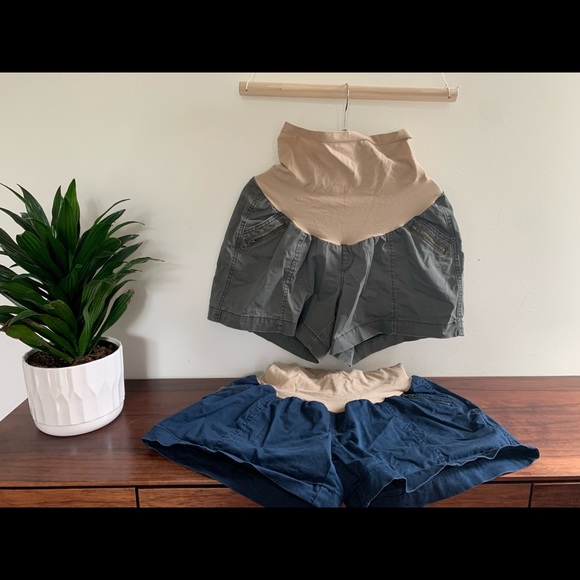 Maternity Shorts (2 pairs) - Picture 2 of 7